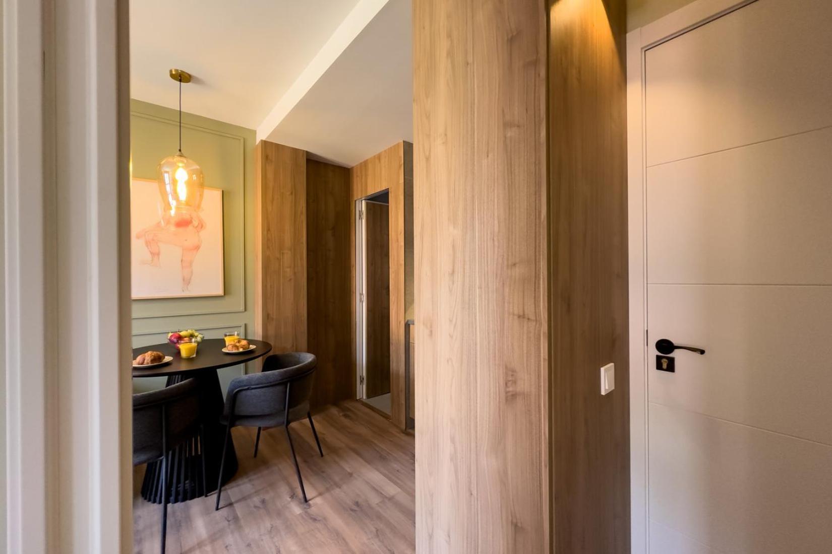 Oasis Suites Near Picasso Museum Barcelona Luaran gambar