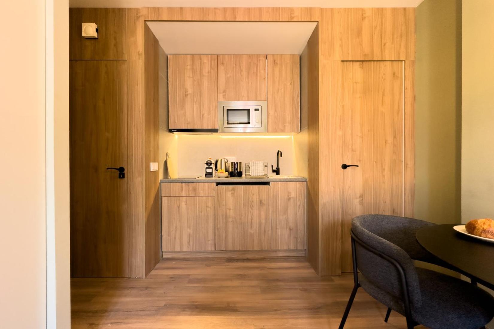 Oasis Suites Near Picasso Museum Barcelona Luaran gambar
