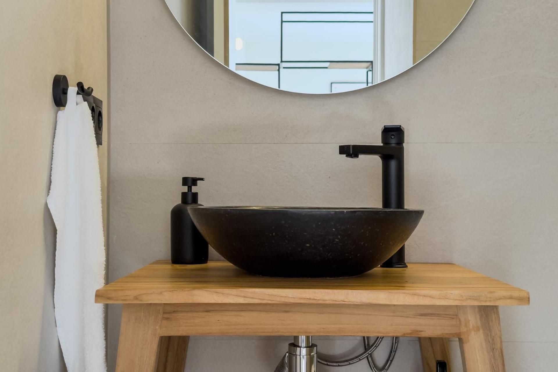 Oasis Suites Near Picasso Museum Barcelona Luaran gambar
